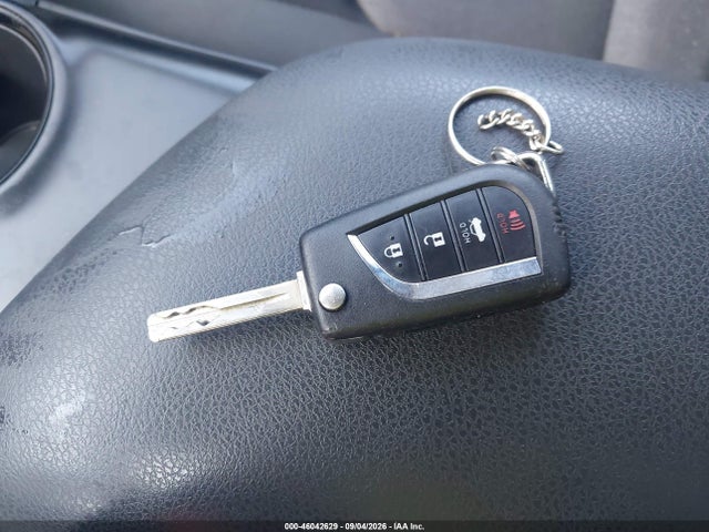 46042629 :رقم المزاد ، 4T1B11HK2KU703673 vin ، 2019 Toyota Camry Le مزاد بيع