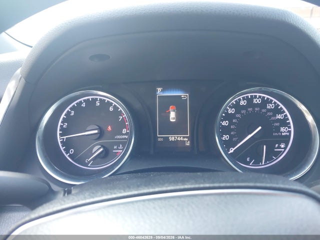 46042629 :رقم المزاد ، 4T1B11HK2KU703673 vin ، 2019 Toyota Camry Le مزاد بيع