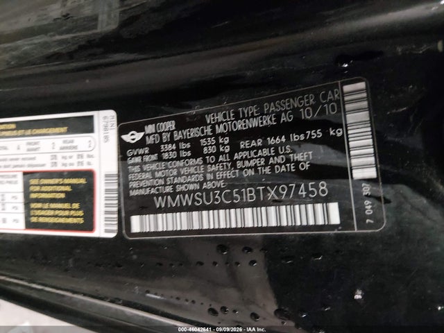 46042641 :رقم المزاد ، WMWSU3C51BTX97458 vin ، 2011 Mini Cooper مزاد بيع