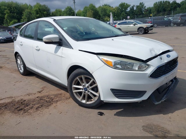 Продажа на аукционе авто 2015 Ford Focus Se, vin: 1FADP3K24FL315703, номер лота: 46042642