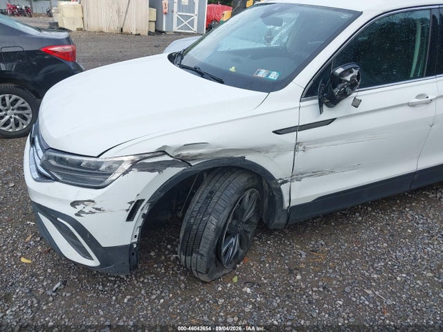 Продаж на аукціоні авто 2024 Volkswagen Tiguan 2.0t Se/2.0t Wolfsburg Edition, vin: 3VV2B7AX3RM042827, номер лоту: 46042654
