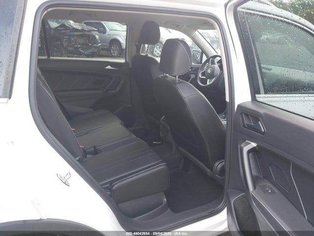 Продаж на аукціоні авто 2024 Volkswagen Tiguan 2.0t Se/2.0t Wolfsburg Edition, vin: 3VV2B7AX3RM042827, номер лоту: 46042654