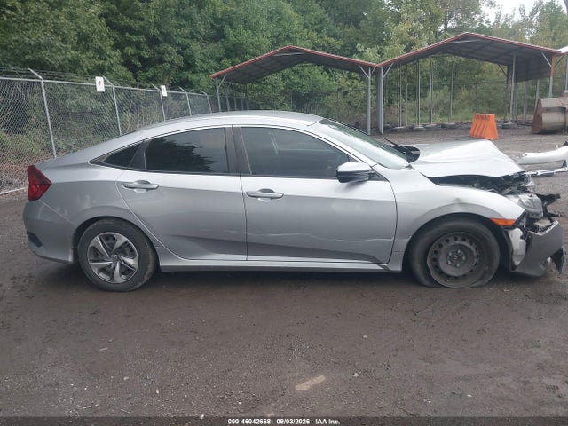 Продаж на аукціоні авто 2020 Honda Civic Lx, vin: 2HGFC2F6XLH597815, номер лоту: 46042668