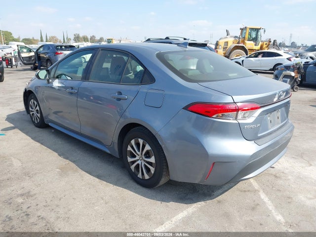 Toyota Corolla Hybrid Le 2022 JTDEAMDE8NJ045124 Image 3