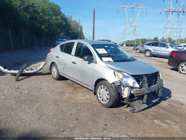 46042703 :رقم المزاد ، 3N1CN7AP1CL855853 vin ، 2012 Nissan Versa 1.6 S مزاد بيع