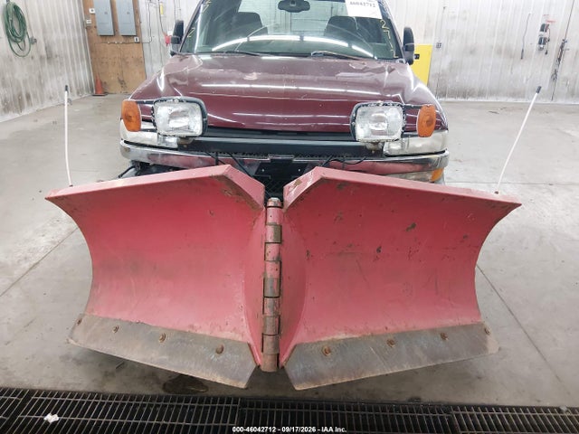 Продаж на аукціоні авто 2001 Chevrolet Silverado 2500hd Lt, vin: 1GCHK23U81F194122, номер лоту: 46042712