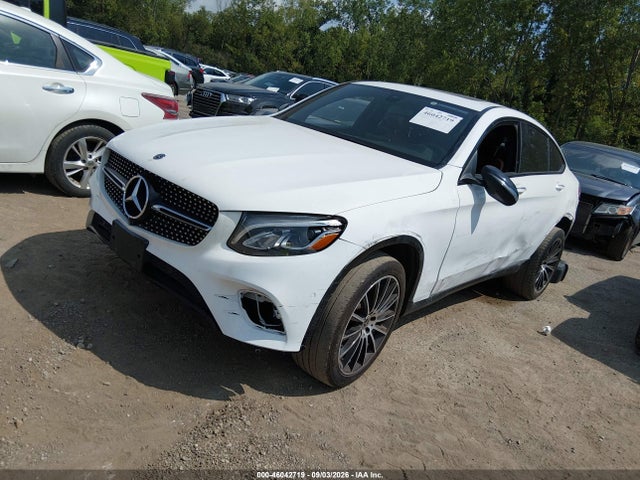 46042719 :رقم المزاد ، WDC0J4KB1KF631692 vin ، 2019 Mercedes-benz Glc 300 Coupe 4matic مزاد بيع