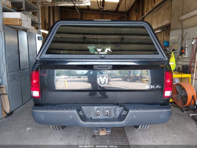 46042721 :رقم المزاد ، 3C6TR5HT5HG730385 vin ، 2017 Ram 2500 Tradesman  4x4 8' Box مزاد بيع