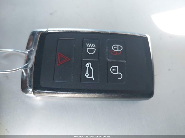 Продажа на аукционе авто 2023 Land Rover Defender 110 S, vin: SALEJ7EX4P2151657, номер лота: 46042729