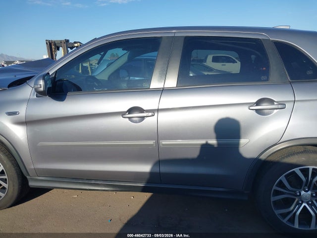 2018 Mitsubishi Outlander Sport 2.4 Se მანქანა იყიდება აუქციონზე, vin: JA4AP3AW5JZ019770, აუქციონის ნომერი: 46042733