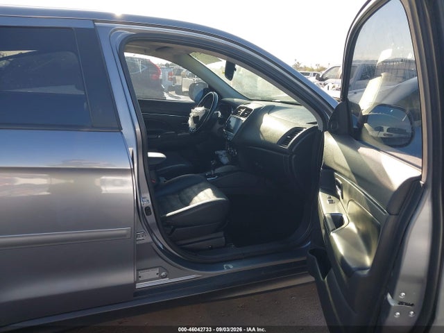 2018 Mitsubishi Outlander Sport 2.4 Se მანქანა იყიდება აუქციონზე, vin: JA4AP3AW5JZ019770, აუქციონის ნომერი: 46042733
