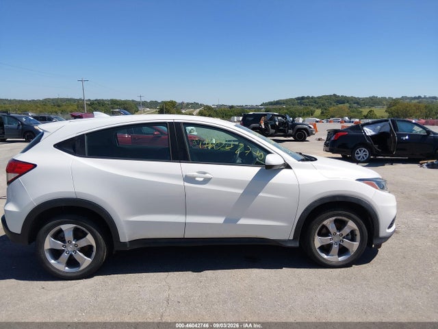 46042746 :رقم المزاد ، 3CZRU6H31NM714263 vin ، 2022 Honda Hr-v Awd Lx مزاد بيع