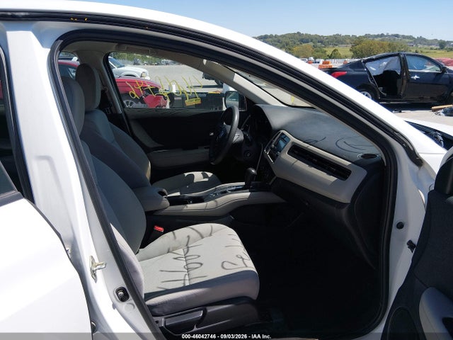 46042746 :رقم المزاد ، 3CZRU6H31NM714263 vin ، 2022 Honda Hr-v Awd Lx مزاد بيع