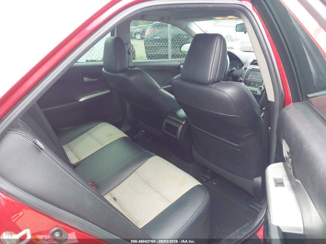 46042760 :رقم المزاد ، 4T1BF1FK8EU856101 vin ، 2014 Toyota Camry Se Sport مزاد بيع