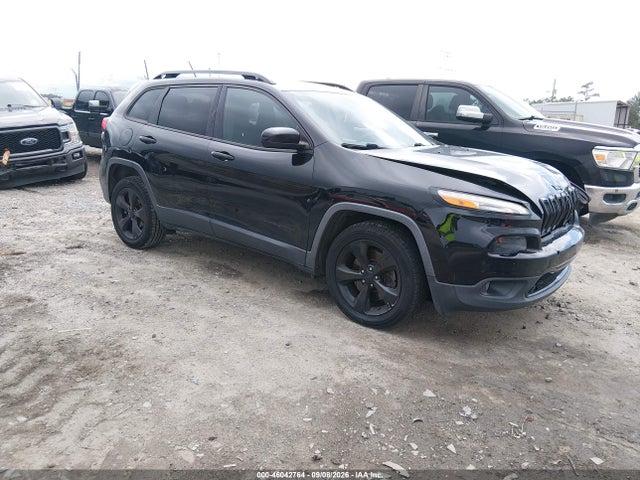 2018 Jeep Cherokee Latitude Fwd მანქანა იყიდება აუქციონზე, vin: 1C4PJLCB8JD620583, აუქციონის ნომერი: 46042764