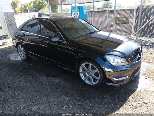 Aukcja sprzedaży 2012 Mercedes-benz C 300 Sport 4matic, vin: WDDGF8BB0CA687530, numer aukcji: 46042837