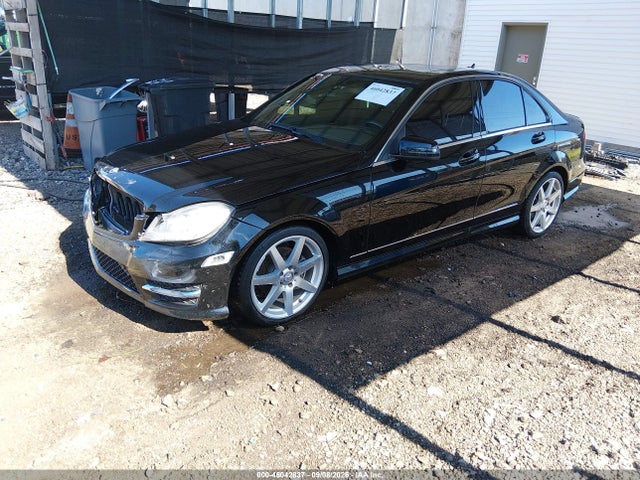 Aukcja sprzedaży 2012 Mercedes-benz C 300 Sport 4matic, vin: WDDGF8BB0CA687530, numer aukcji: 46042837