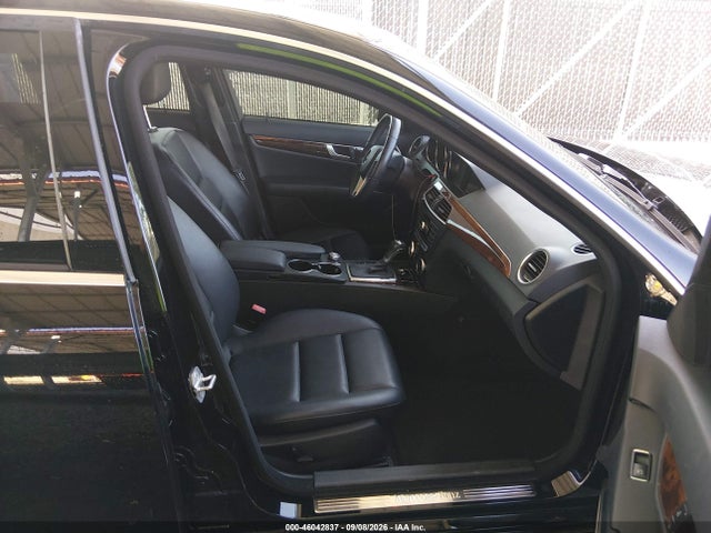 Aukcja sprzedaży 2012 Mercedes-benz C 300 Sport 4matic, vin: WDDGF8BB0CA687530, numer aukcji: 46042837