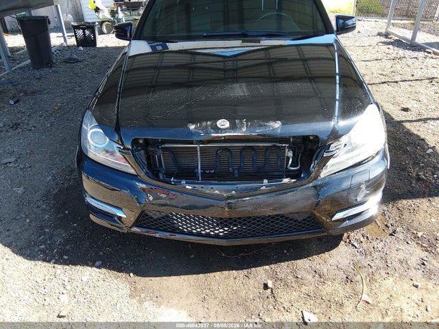 Aukcja sprzedaży 2012 Mercedes-benz C 300 Sport 4matic, vin: WDDGF8BB0CA687530, numer aukcji: 46042837