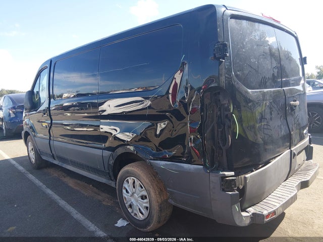 2017 Ford Transit-150 მანქანა იყიდება აუქციონზე, vin: 1FTYE1YM9HKA53362, აუქციონის ნომერი: 46042839