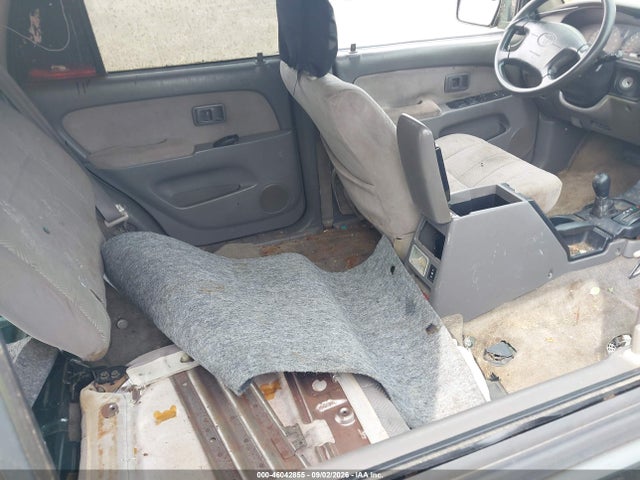 46042855 :رقم المزاد ، JT3HN86R329075271 vin ، 2002 Toyota 4runner Sr5 V6 مزاد بيع