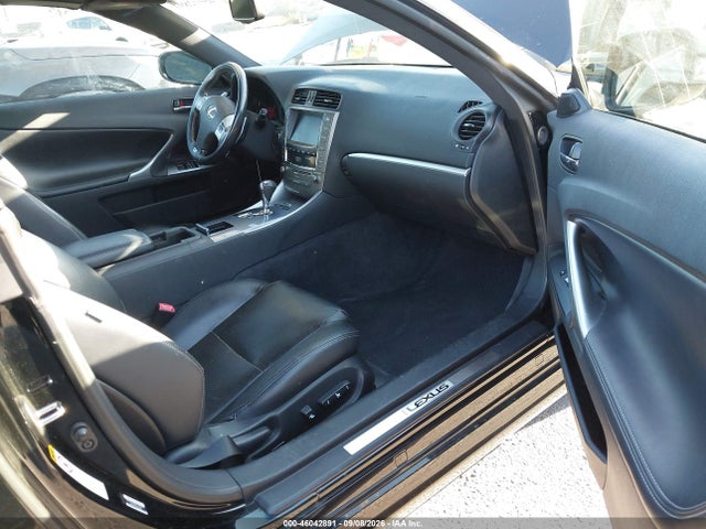 Продаж на аукціоні авто 2013 Lexus Is 250c, vin: JTHFF2C26D2527762, номер лоту: 46042891