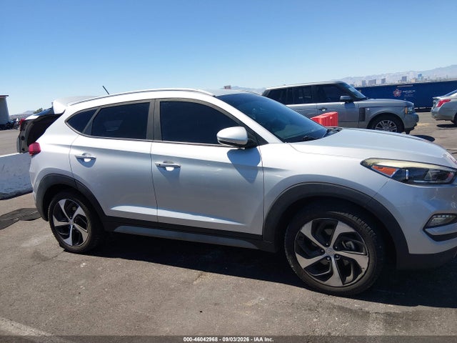 Aukcja sprzedaży 2017 Hyundai Tucson Sport, vin: KM8J33A25HU562201, numer aukcji: 46042968