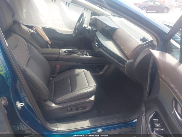 46042974 :رقم المزاد ، 5N1AZ3DTXSC124936 vin ، 2025 Nissan Murano Platinum مزاد بيع
