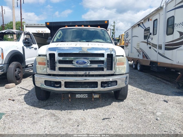 46042988 :رقم المزاد ، 1FDAF57R38EA90372 vin ، 2008 Ford Super Duty F-550 Drw Xl/xlt مزاد بيع