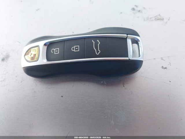 Продаж на аукціоні авто 2023 Porsche Cayenne Coupe Gts, vin: WP1BG2AY3PDA32222, номер лоту: 46043000