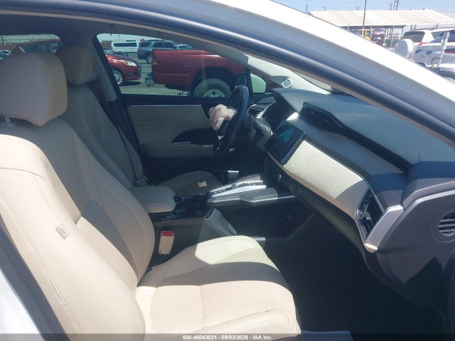 JHMZC5F35JC010115 Honda Clarity Plug-in Hybrid Touring