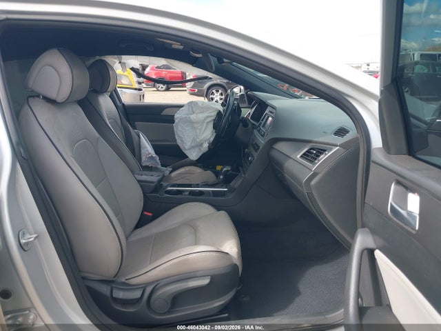 46043042 :رقم المزاد ، 5NPE34AB7FH156696 vin ، 2015 Hyundai Sonata Sport 2.0t مزاد بيع