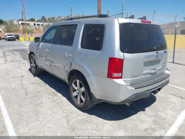 Honda Pilot Touring 2015 5FNYF4H98FB043748 Image 3