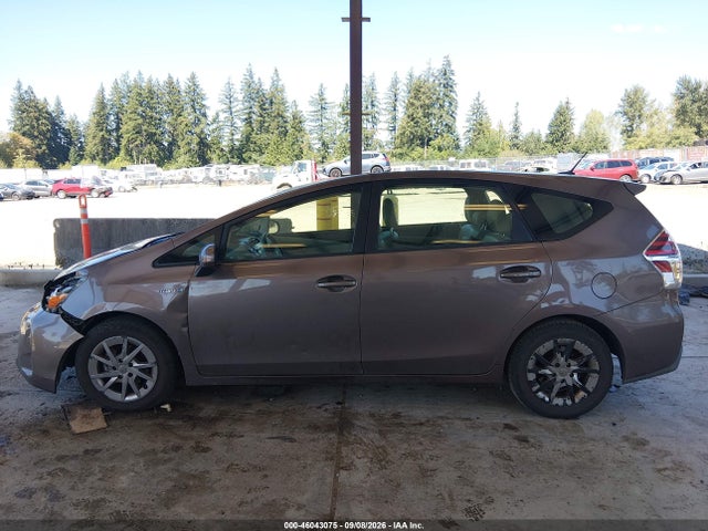 Toyota Prius V Four 2015 JTDZN3EU6FJ019922 Image 14