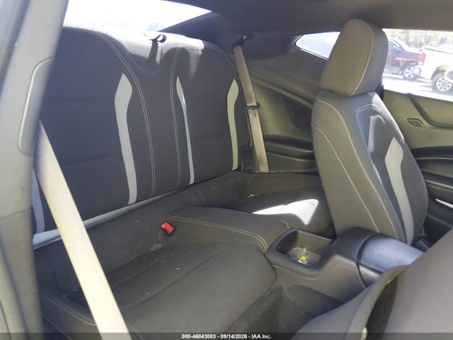 46043083 :رقم المزاد ، 1G1FB1RS2G0181247 vin ، 2016 Chevrolet Camaro 1lt مزاد بيع