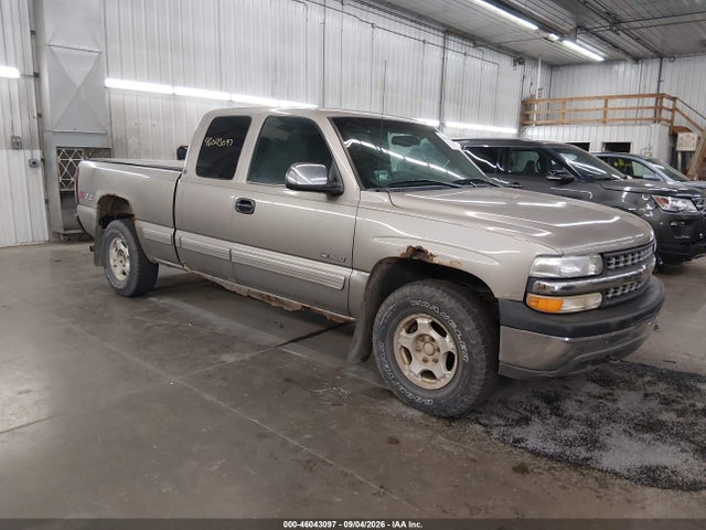 Auction sale of the 2002 Chevrolet Silverado 1500 Ls, vin: 2GCEK19T021243611, lot number: 46043097