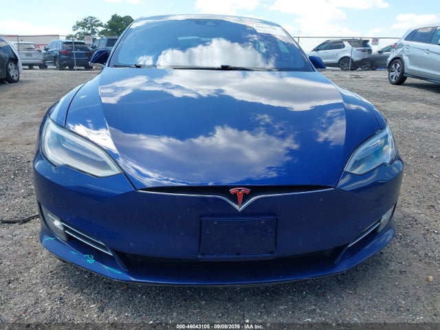 46043105 :رقم المزاد ، 5YJSA1E46GF147619 vin ، 2016 Tesla Model S مزاد بيع