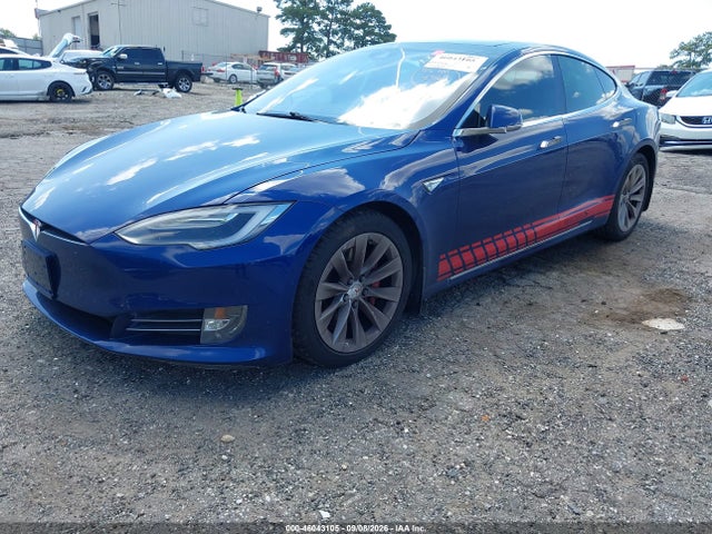 46043105 :رقم المزاد ، 5YJSA1E46GF147619 vin ، 2016 Tesla Model S مزاد بيع