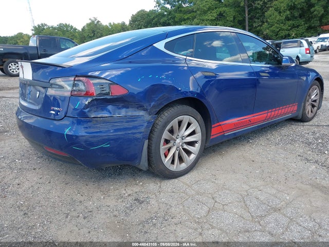 46043105 :رقم المزاد ، 5YJSA1E46GF147619 vin ، 2016 Tesla Model S مزاد بيع
