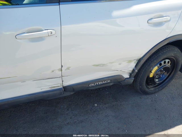 Продажа на аукционе авто 2021 Subaru Outback Premium, vin: 4S4BTAFC9M3144055, номер лота: 46043124