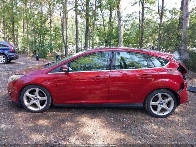 Продаж на аукціоні авто 2013 Ford Focus Titanium, vin: 1FADP3N23DL241392, номер лоту: 46043133