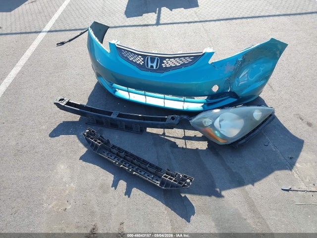46043157 :رقم المزاد ، JHMGE8H33CC035291 vin ، 2012 Honda Fit مزاد بيع