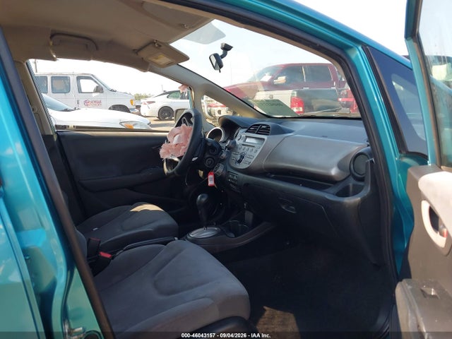 46043157 :رقم المزاد ، JHMGE8H33CC035291 vin ، 2012 Honda Fit مزاد بيع