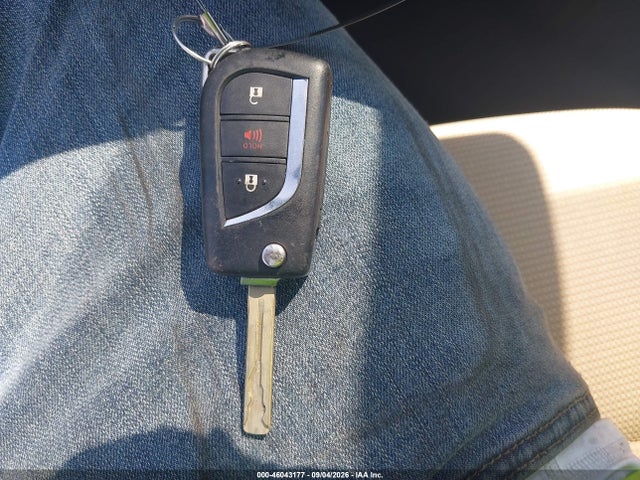 46043177 :رقم المزاد ، 2T3G1RFVXMC236838 vin ، 2021 Toyota Rav4 Le مزاد بيع