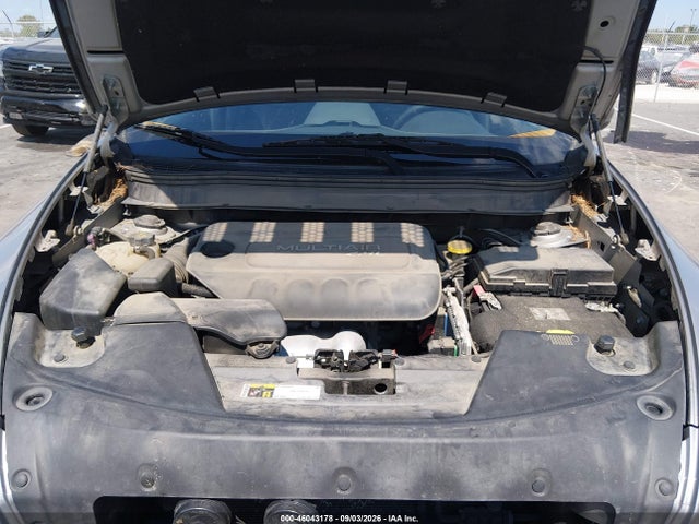 46043178 :رقم المزاد ، 1C4PJMCB8FW558703 vin ، 2015 Jeep Cherokee Latitude مزاد بيع