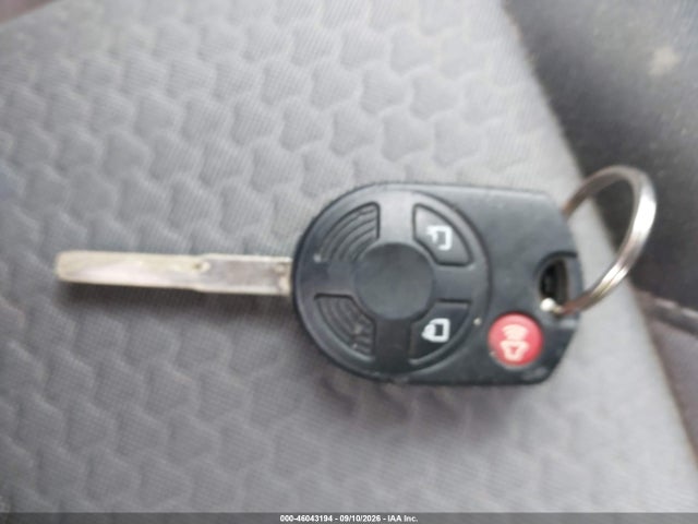 46043194 :رقم المزاد ، 1FMCU0G92HUE52974 vin ، 2017 Ford Escape Se مزاد بيع