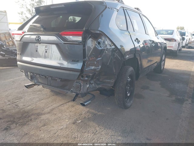 Toyota Rav4 Xle 2019 JTMW1RFV1KD504082 Image 6
