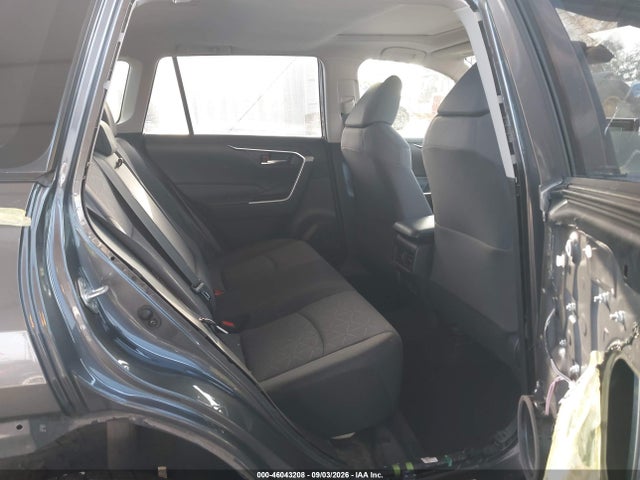 Toyota Rav4 Xle 2019 JTMW1RFV1KD504082 Image 8