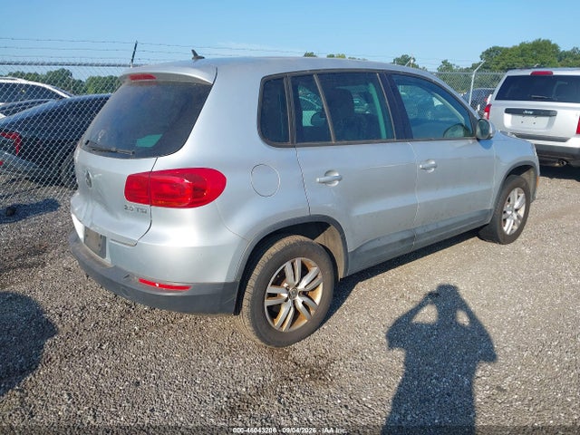 Продаж на аукціоні авто 2012 Volkswagen Tiguan S, vin: WVGAV7AX7CW557575, номер лоту: 46043206