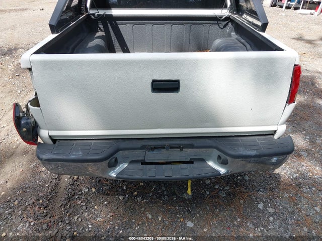 46043209 :رقم المزاد ، 1GCDT13X33K179831 vin ، 2003 Chevrolet S-10 Ls مزاد بيع